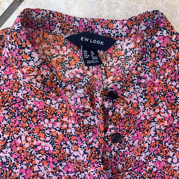 New Look Floral Prairie Maxi Dress – Sheer, Elegant, and Feminine (Size Small) - Picture 8 of 10